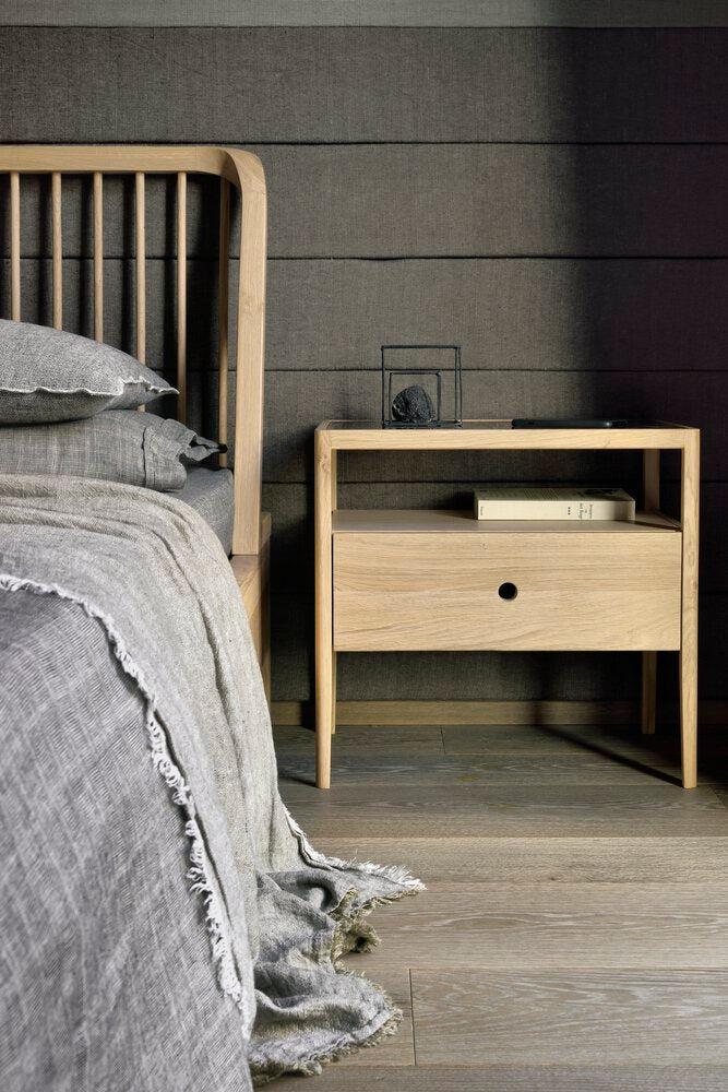 Ethnicraft Spindle Eiche Bett 160 cm - Vorführmodell