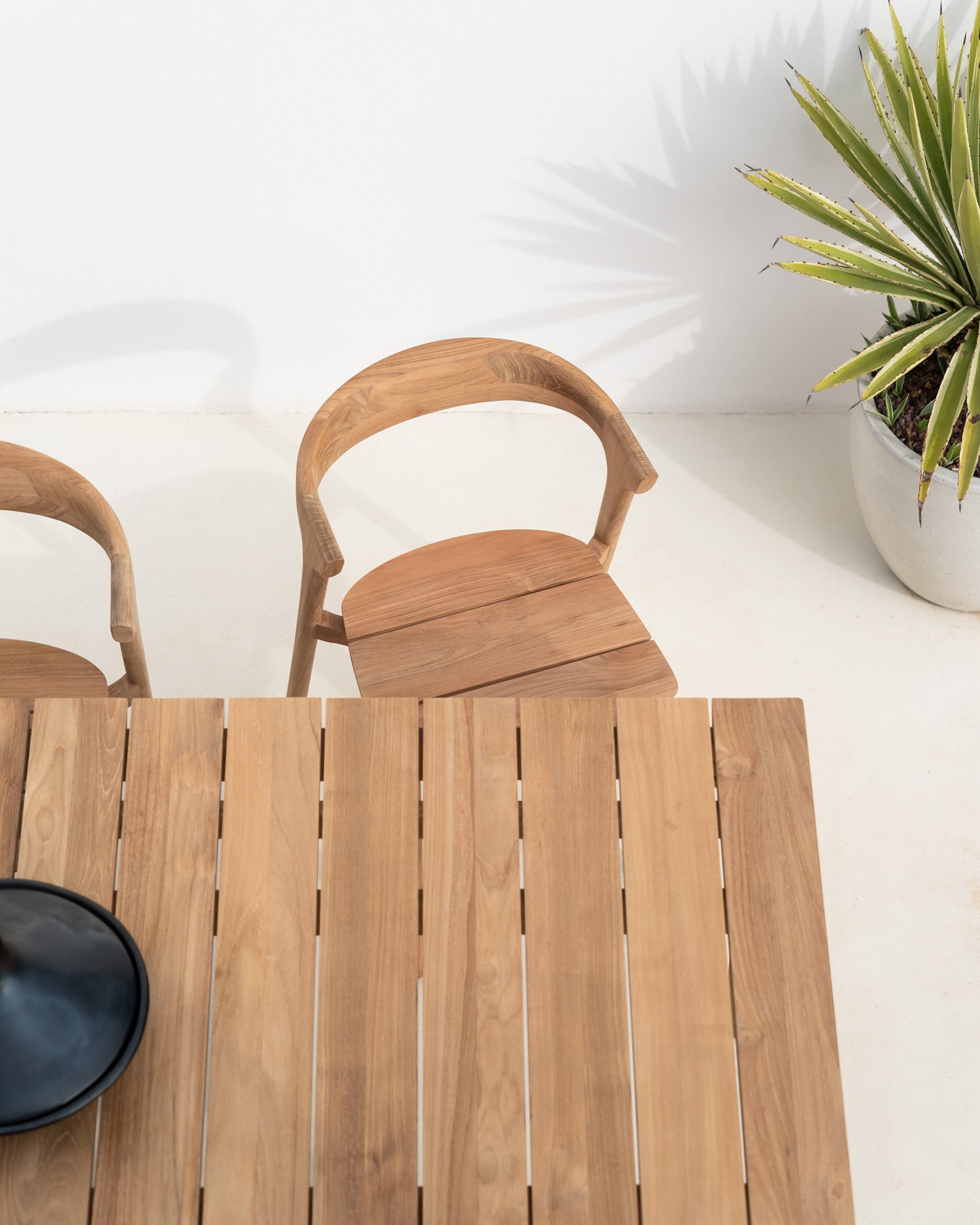 Ethnicraft Bok Teak ausziehbarer Tisch für Draußen