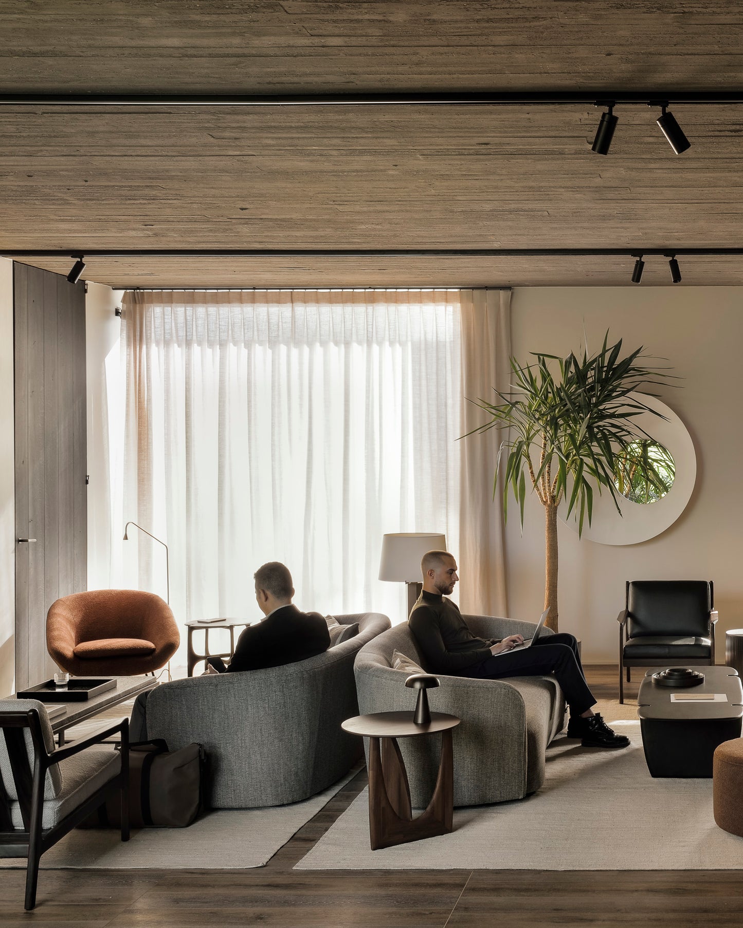 Ethnicraft Geometric Beistelltisch