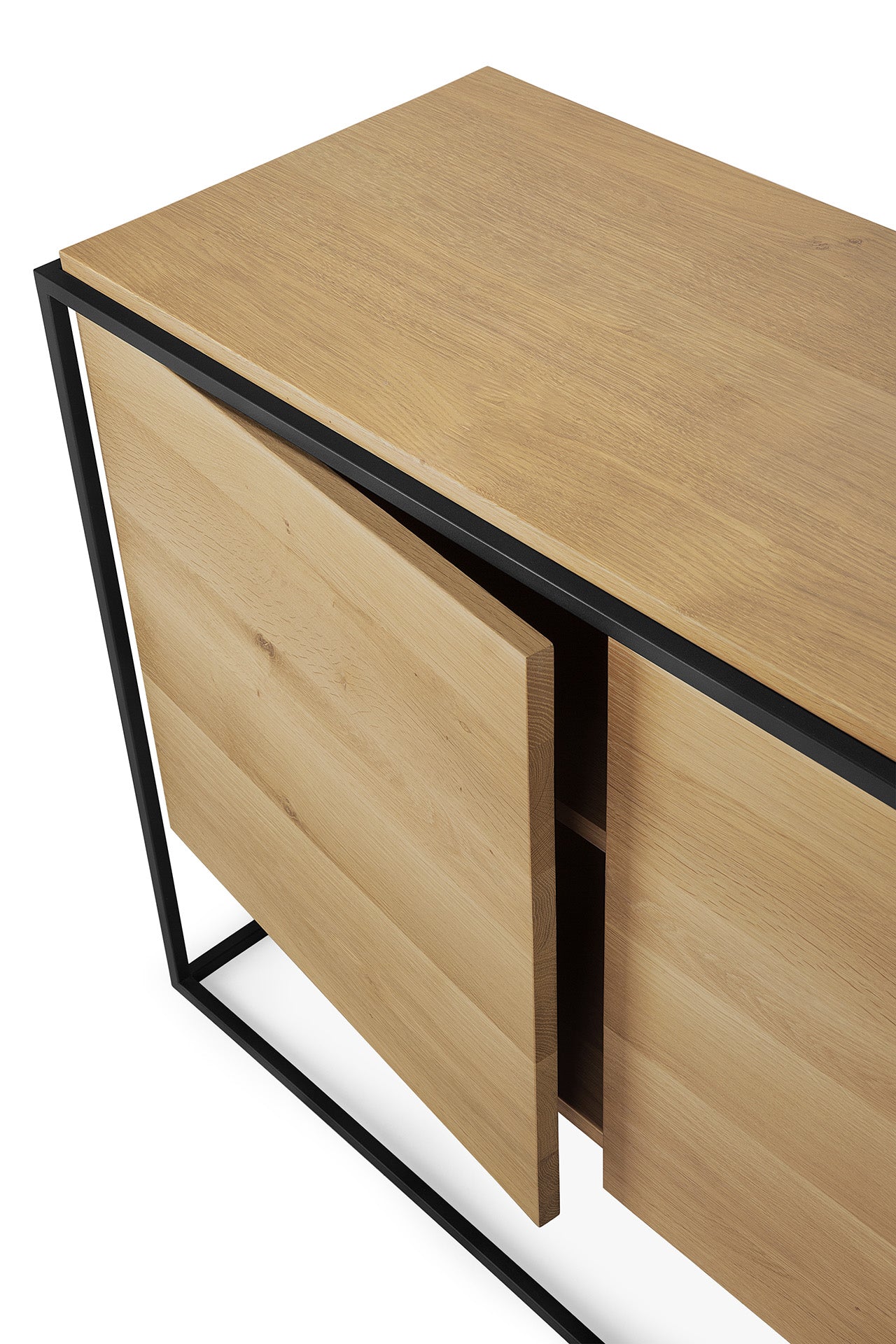 Ethnicraft Monolit Anrichte