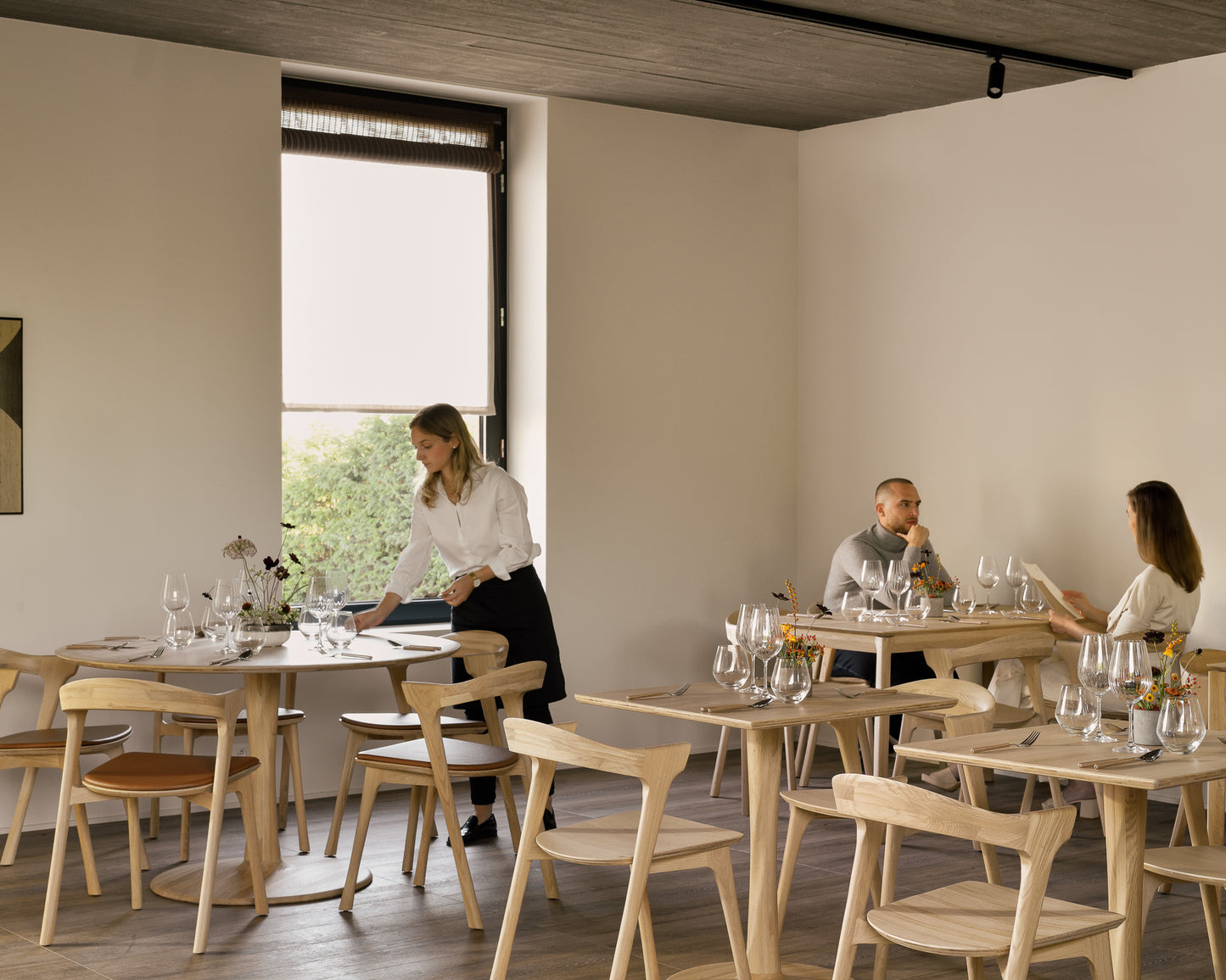 Ethnicraft Bok Tisch Oak