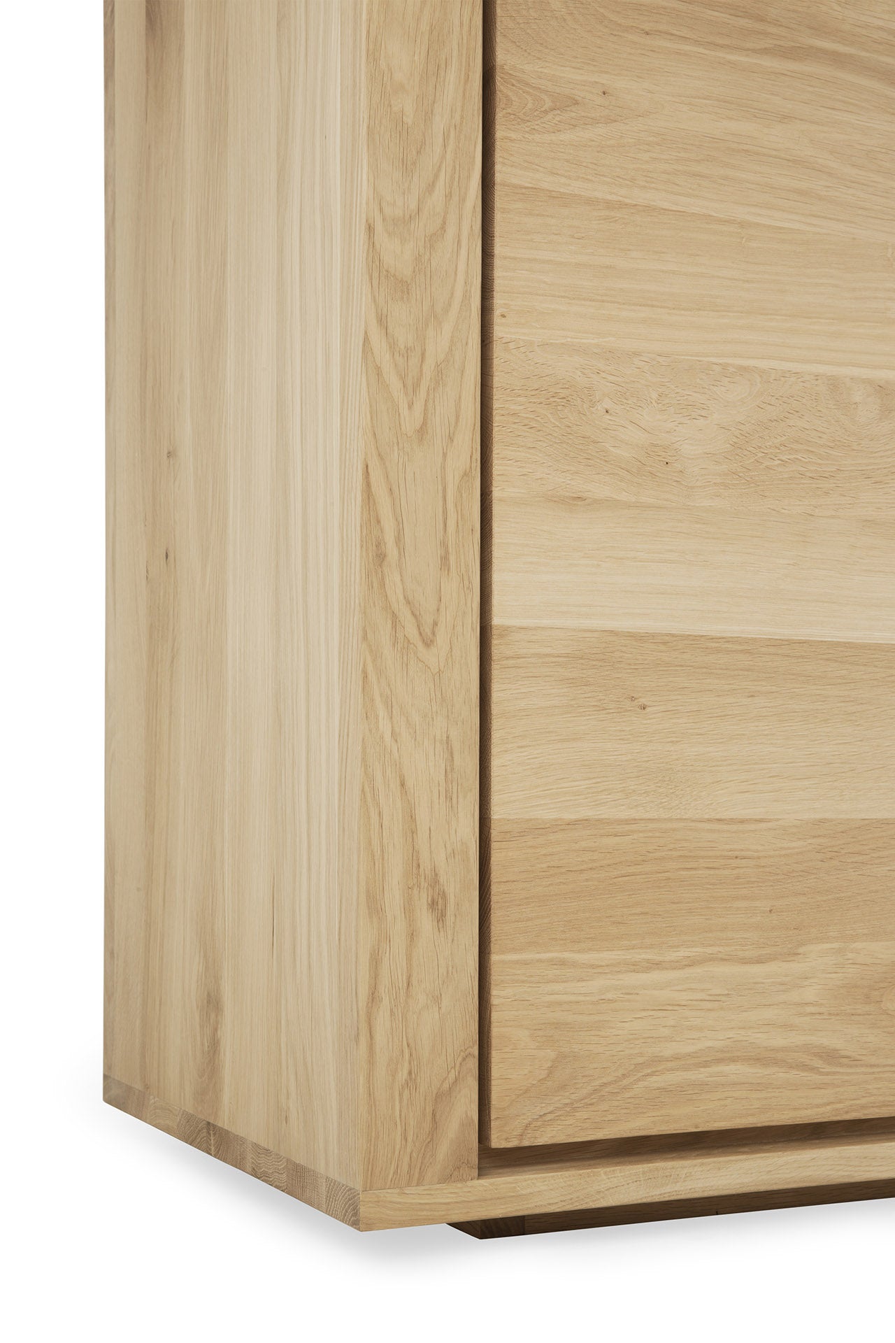 Ethnicraft Shadow Anrichte