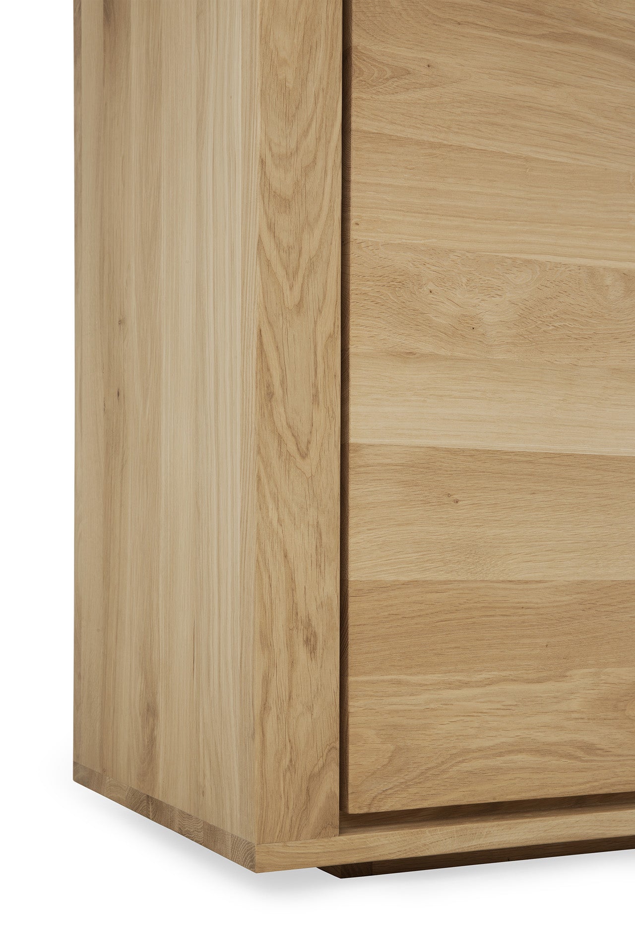 Ethnicraft Shadow Anrichte