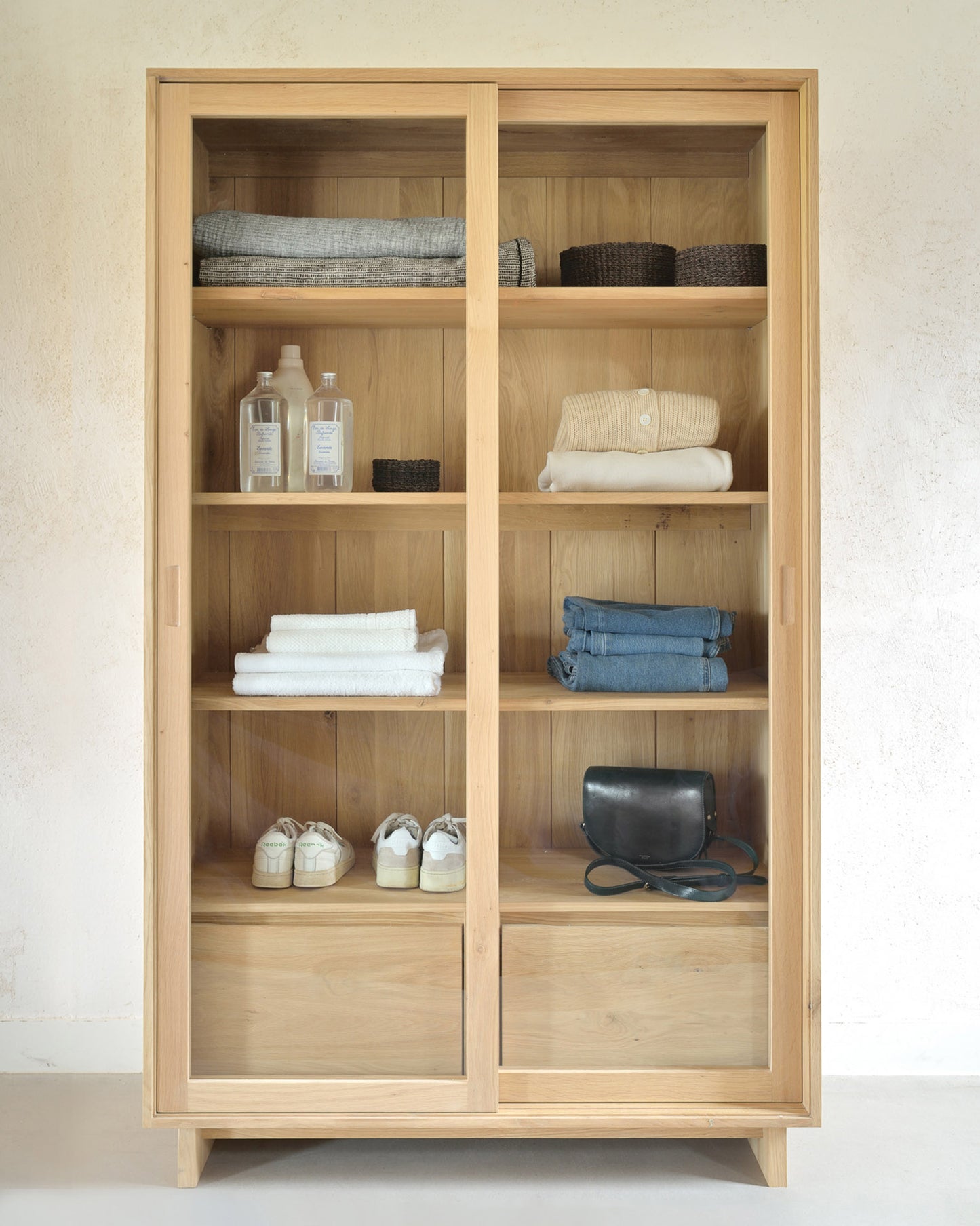 Ethnicraft Wave Schrank