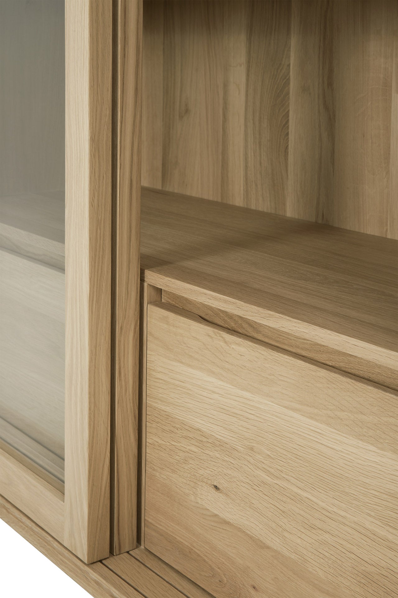 Ethnicraft Wave Schrank