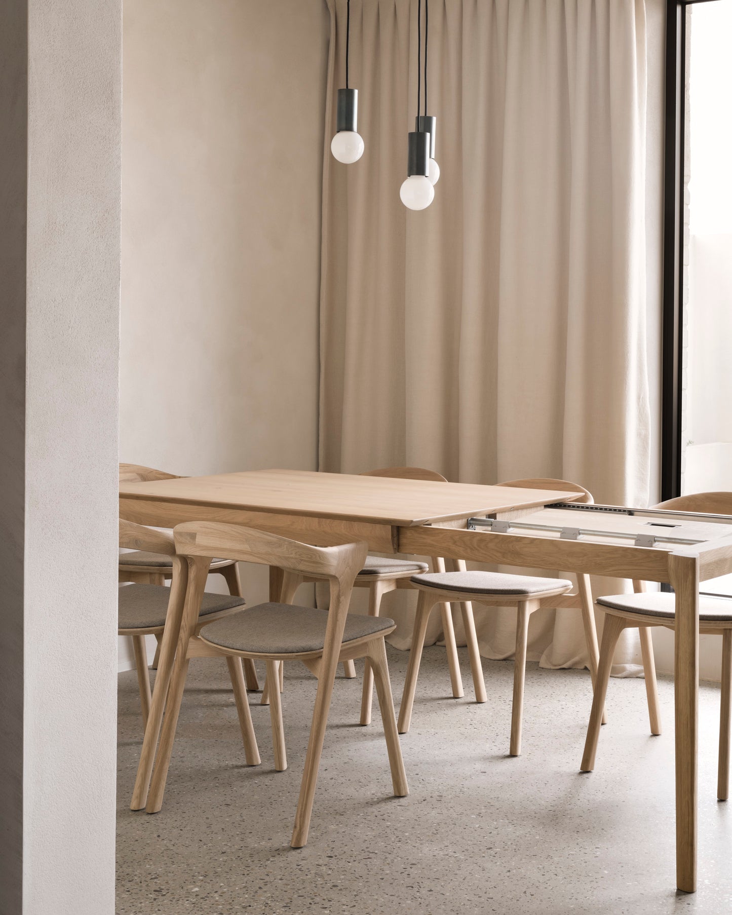 Ethnicraft Bok ausziehbarer Tisch Oak