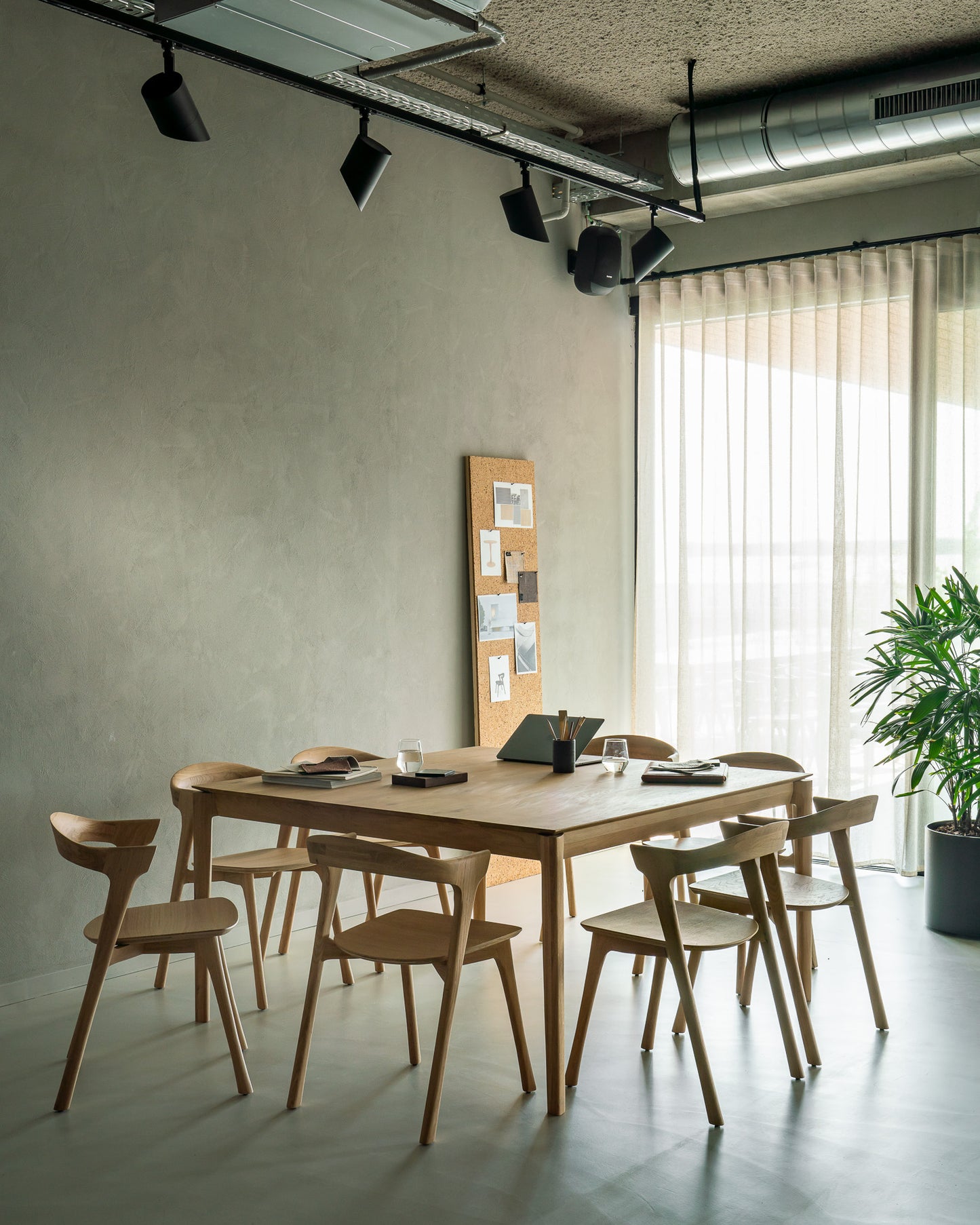 Ethnicraft Bok Stuhl Oak