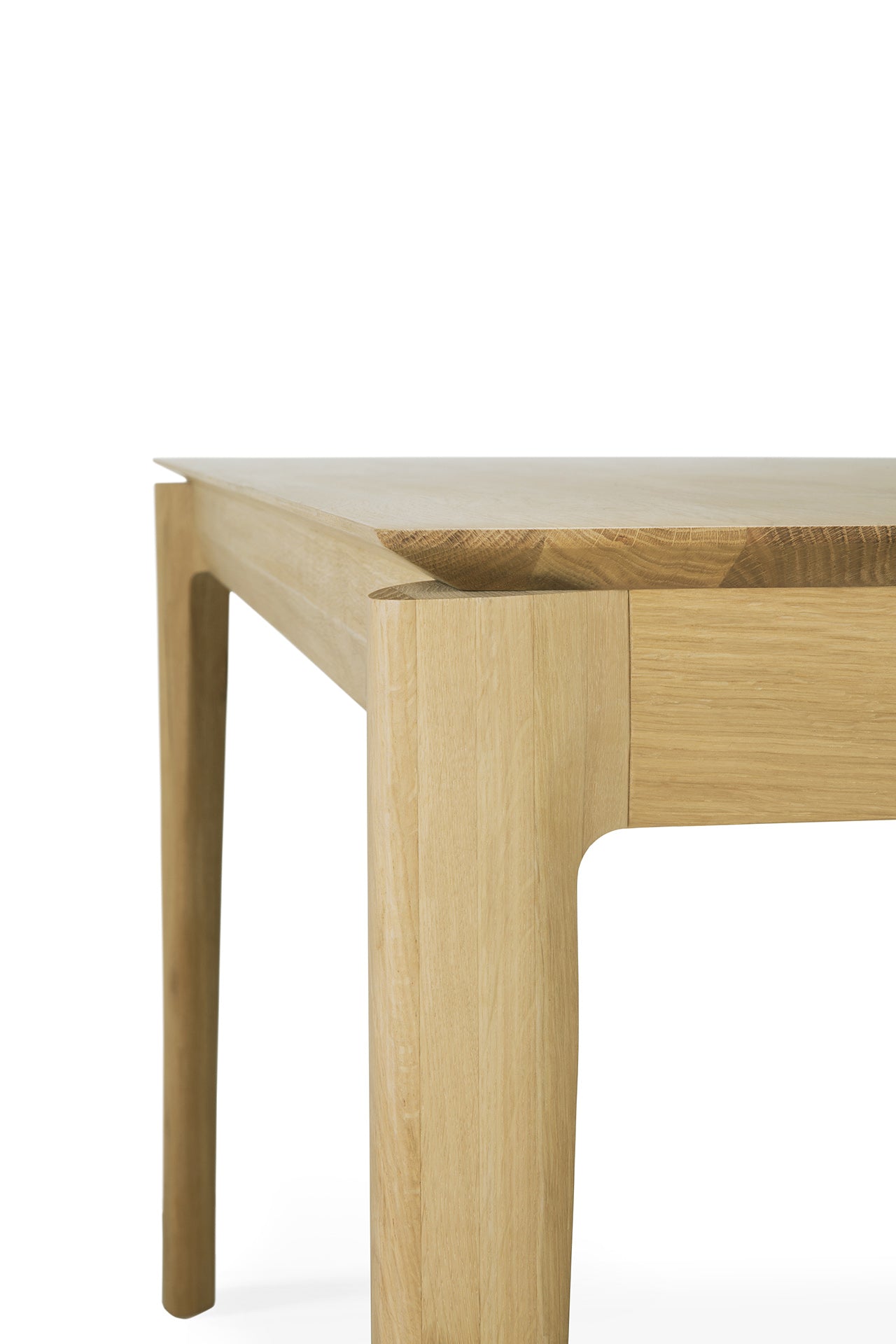 Ethnicraft Bok Tisch Oak
