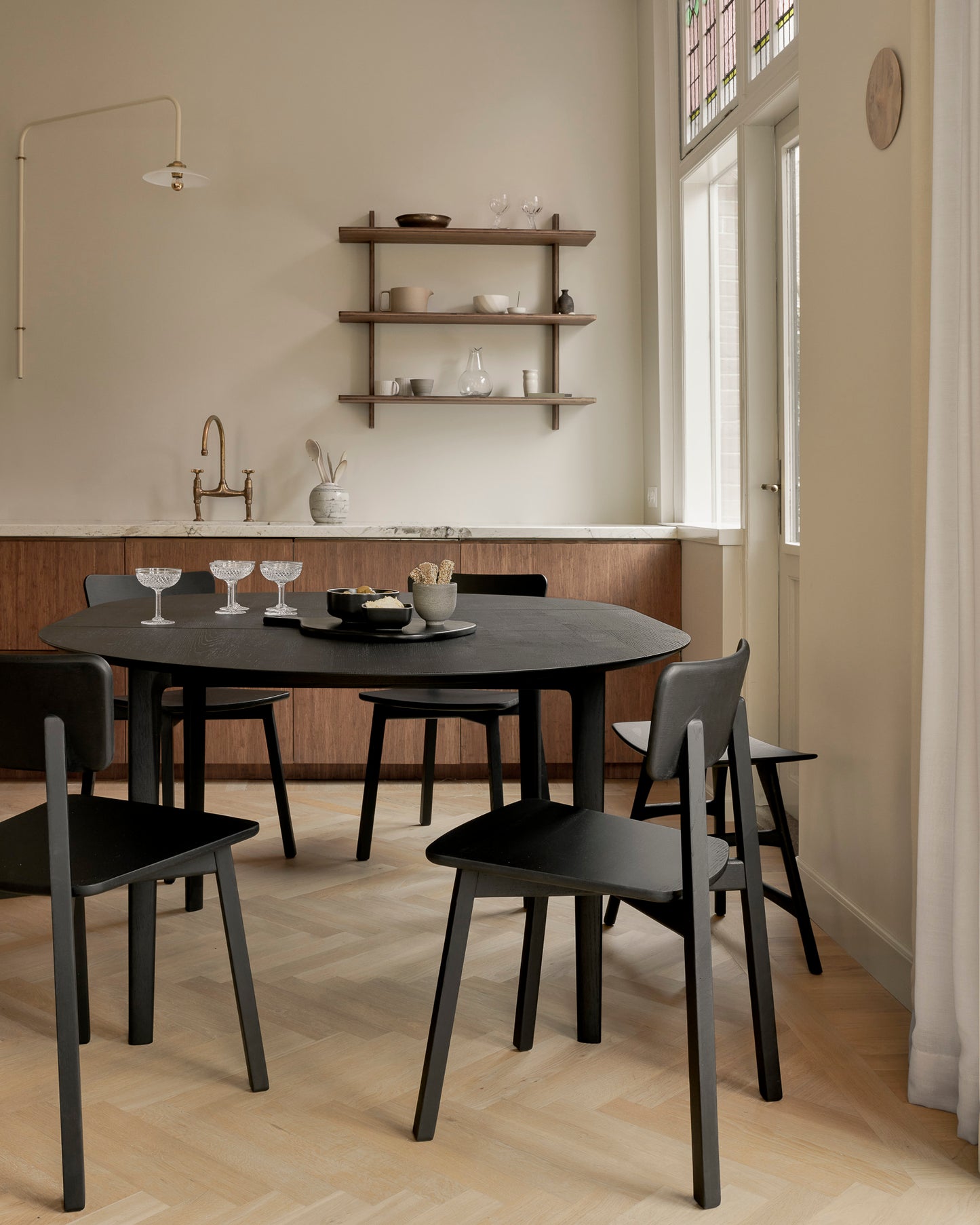 Ethnicraft Bok ausziehbarer Tisch Oak