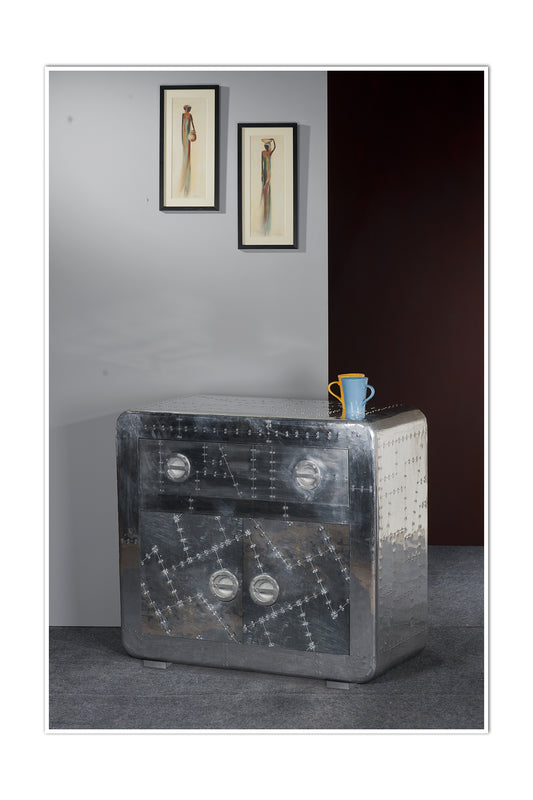 SIT-Möbel AIRMAN, Kommode, (B) 90,00 x (H) 80,00 x (T) 40,00 cm, Material: Mangoholz + MDF mit Alu beschlagen, mit Zierschrauben, Farbe: silber, 2 Türen, 1 Schublade, kein Boden, Fachmaß 65x37x39 cm, Schubladeninnenmaß 65x32x15 cm
