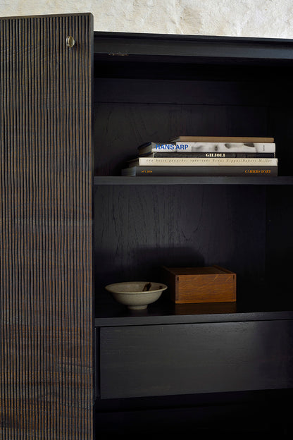 Ethnicraft Grooves Schrank