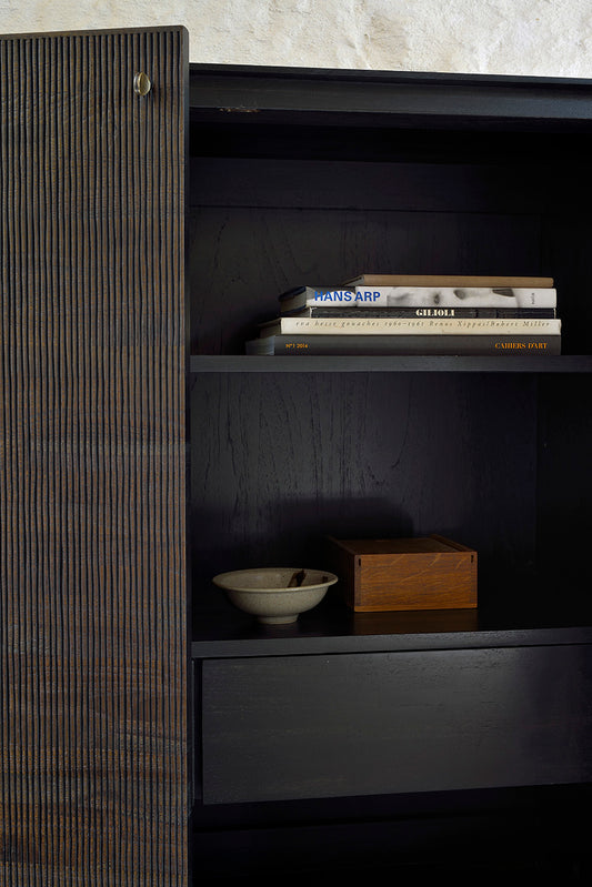Ethnicraft Grooves Schrank