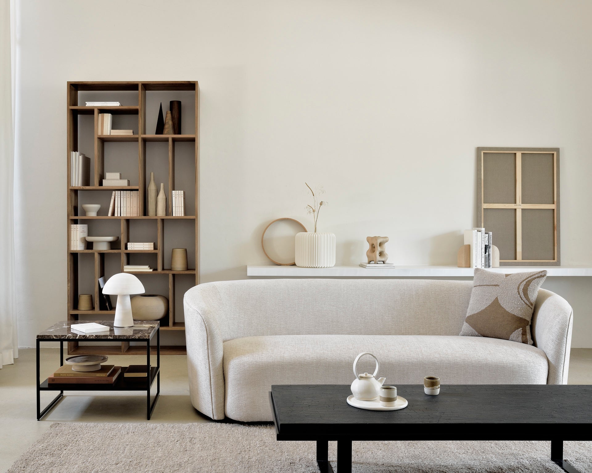 Ethnicraft Stone Beistelltisch