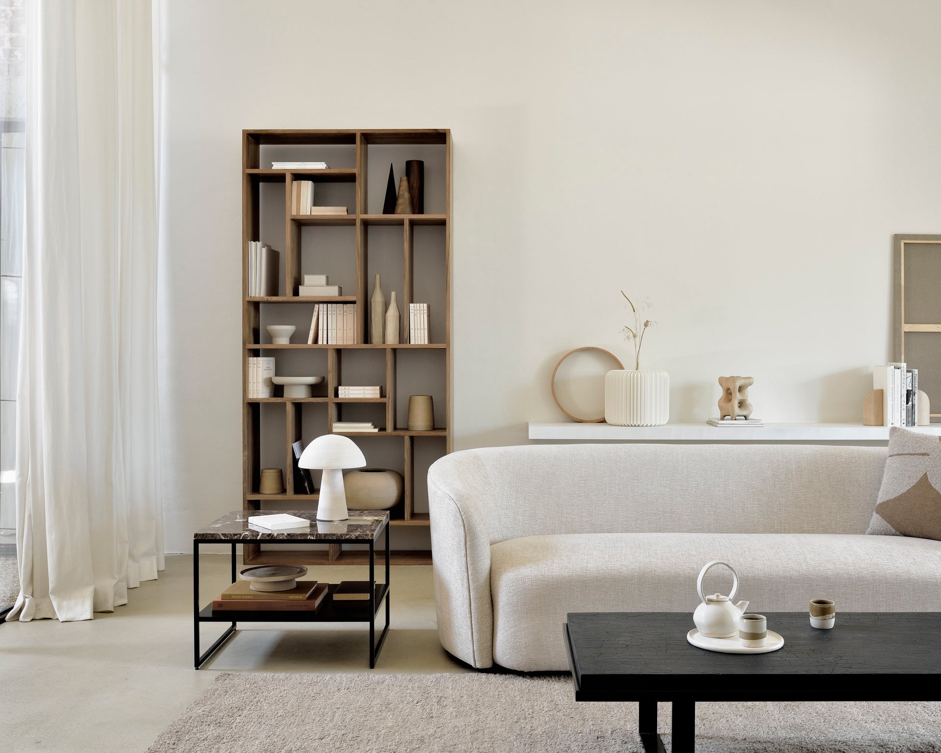 Ethnicraft Stone Beistelltisch