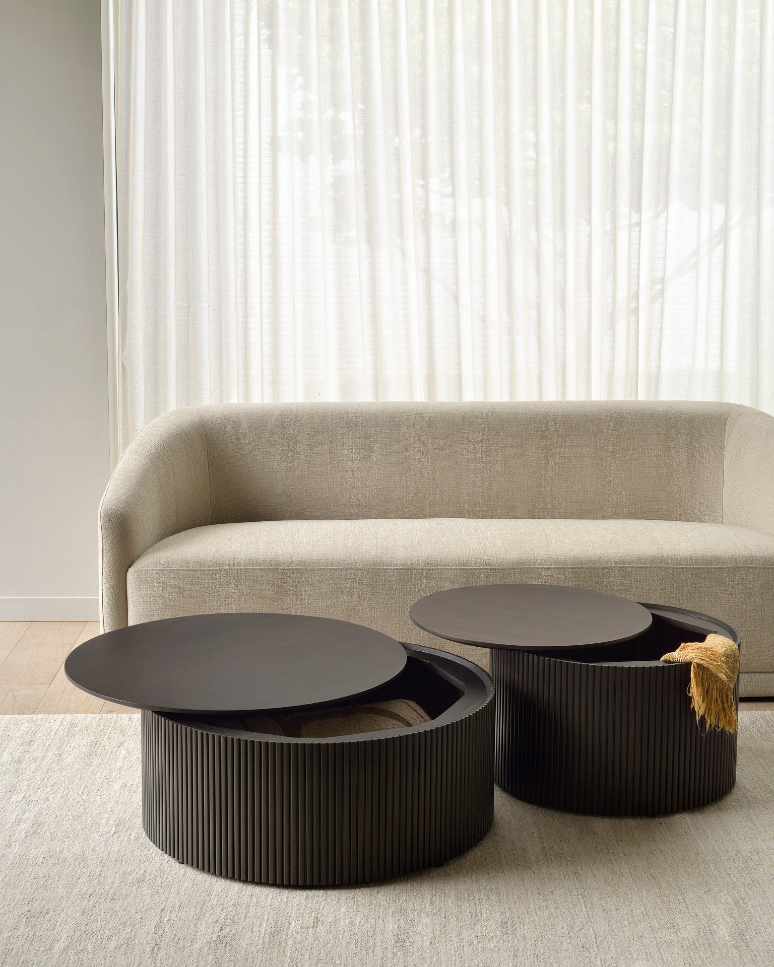 Ethnicraft Roller Max Couchtisch
