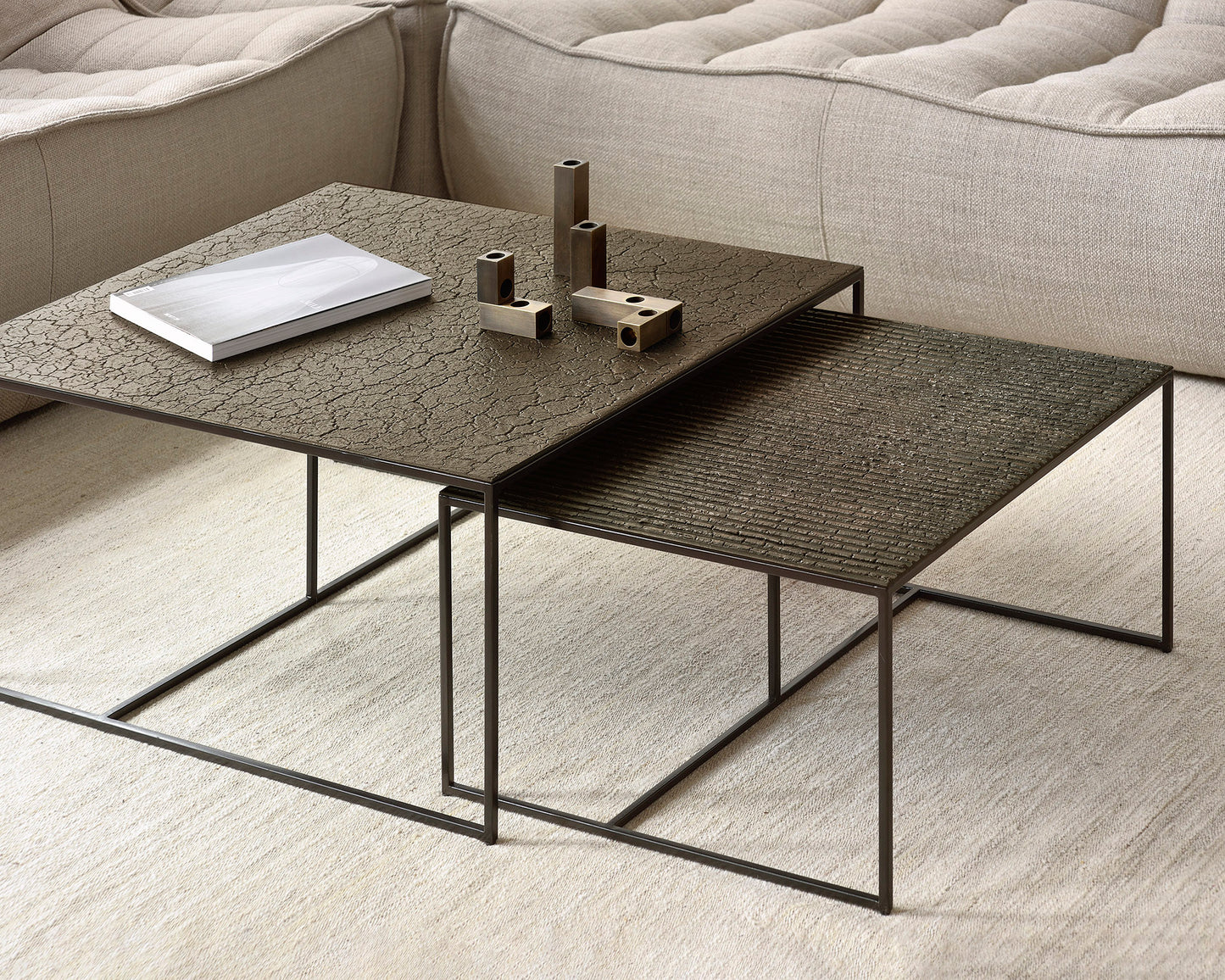 Ethnicraft Pentagon Couchtisch