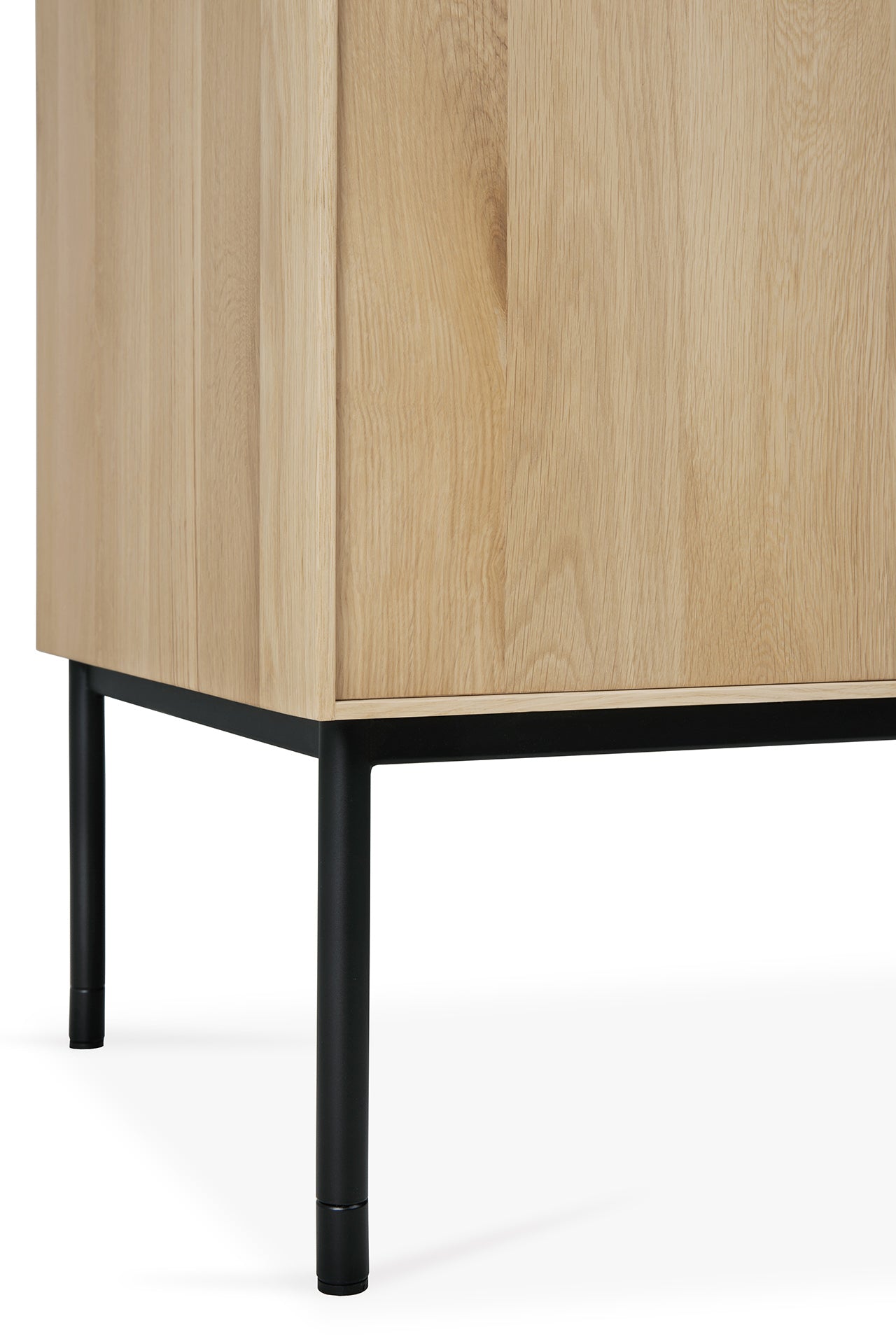 Ethnicraft Whitebird Schrank