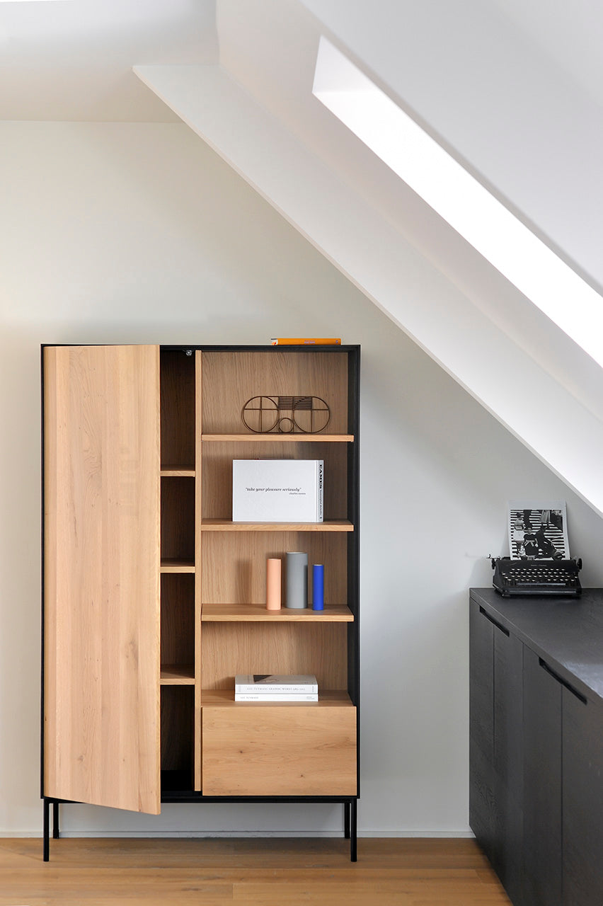 Ethnicraft Blackbird Schrank