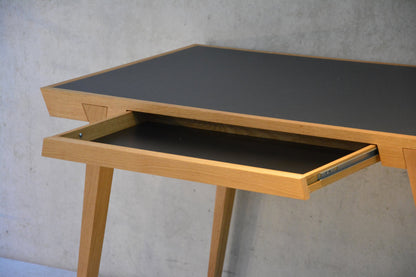 Jan Kurtz Schreibtisch DESK