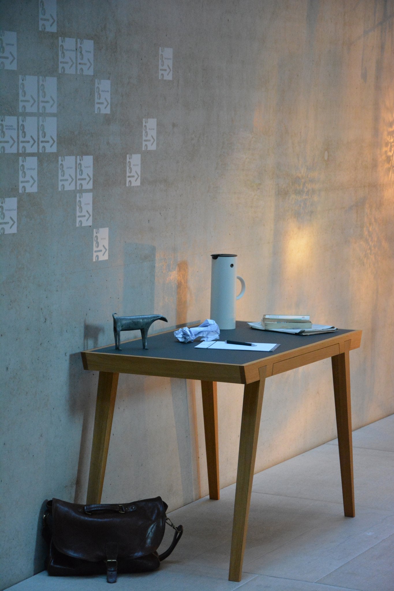 Jan Kurtz Schreibtisch DESK