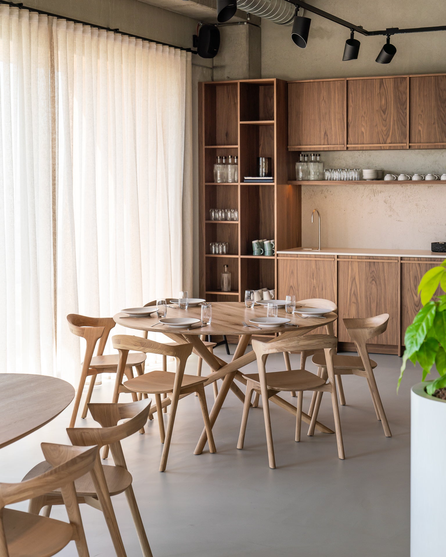 Ethnicraft Bok Stuhl Oak
