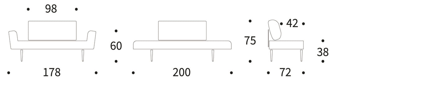 Innovation Zeal Styletto Sofa mit Armlehnen