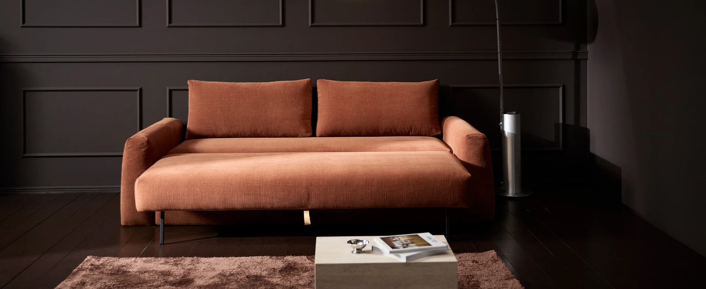 Innovation Cone Sofa mit Armlehnen