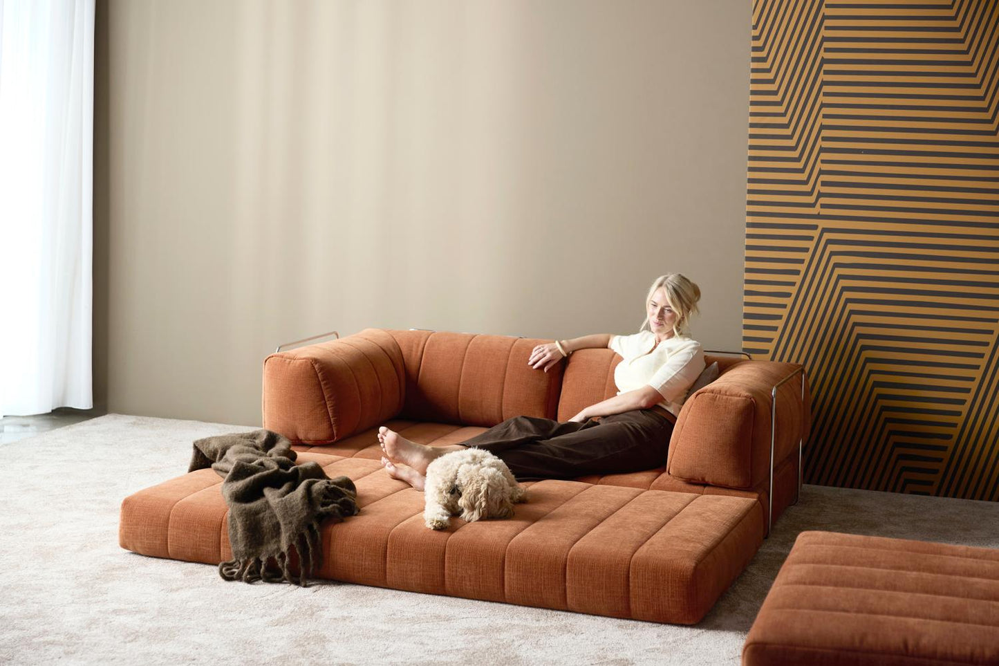 Innovation Cozy Pad Sofa mit Armlehnen