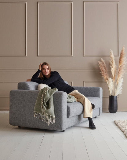 Innovation Killian Sofa mit Armlehnen