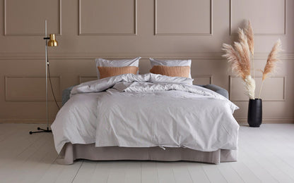 Innovation Killian Sofa mit Armlehnen