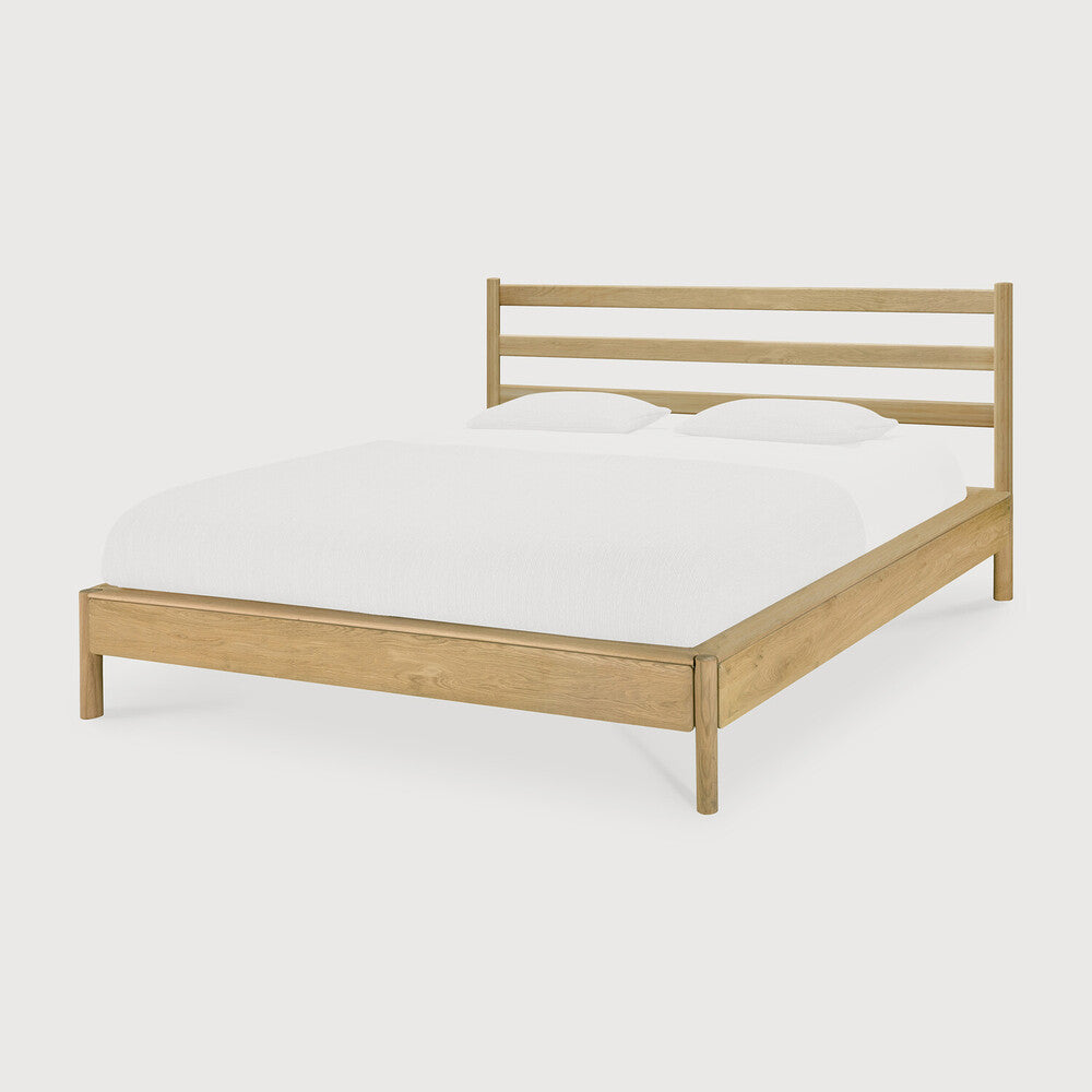 Ethnicraft PI Eiche Bett
